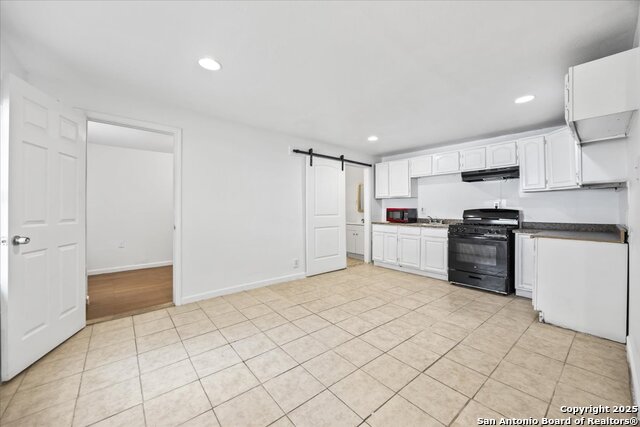 Image 19 of 26 For 234 Readwell Dr