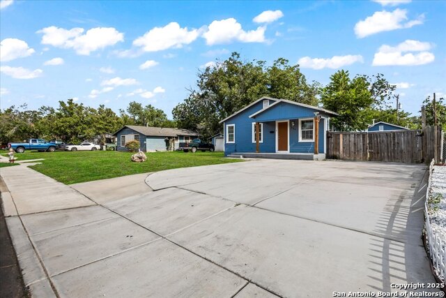 Image 26 of 26 For 234 Readwell Dr