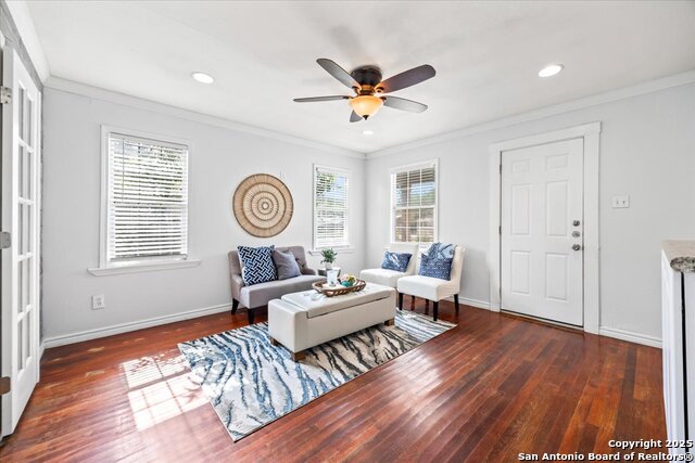 Image 4 of 26 For 234 Readwell Dr