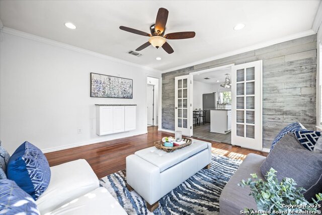 Image 5 of 26 For 234 Readwell Dr