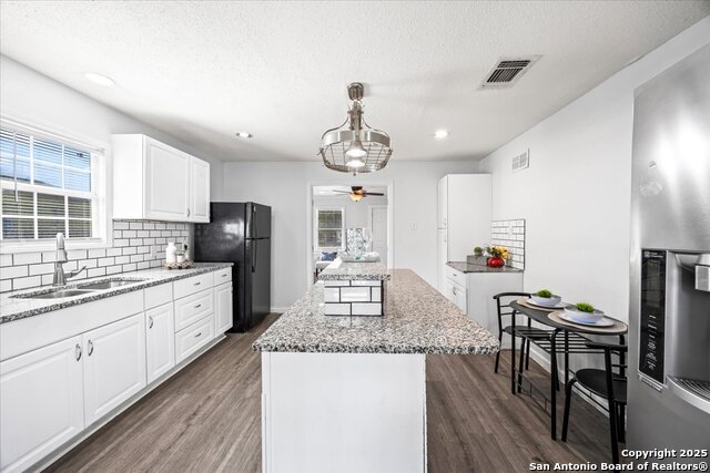 Image 9 of 26 For 234 Readwell Dr