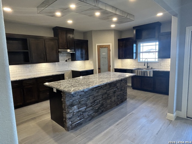 Image 4 of 26 For 108 Estates  