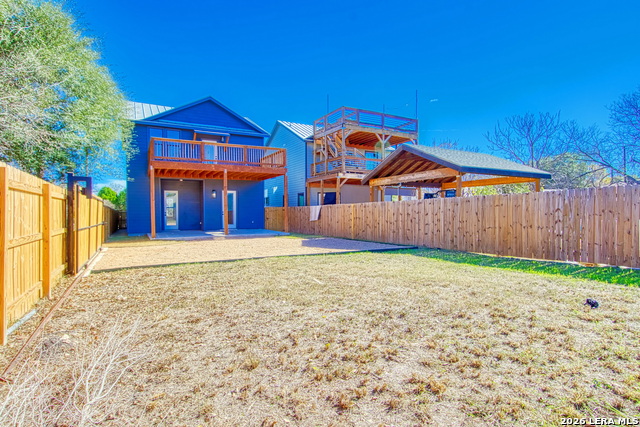 Listing photo id 31 for 1115 Palmetto N