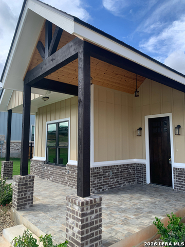 Image 2 of 21 For 128 Woodbridge