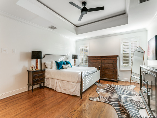 Image 17 of 25 For 748 Eventide