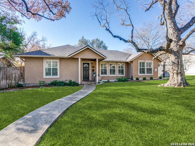 Image 2 of 25 For 748 Eventide