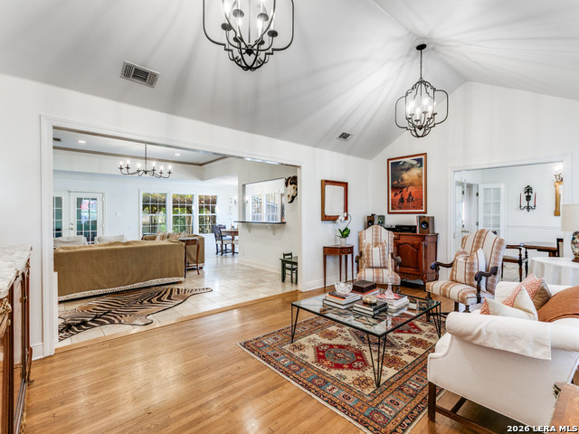 Image 3 of 25 For 748 Eventide