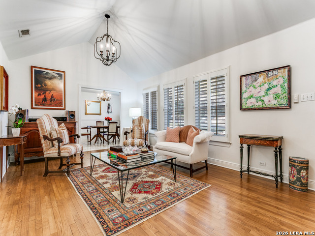 Image 5 of 25 For 748 Eventide