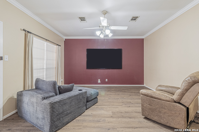 Image 25 of 41 For 5903 Cedar Path