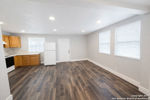 Image 3 of 11 For 116 Dolores  1