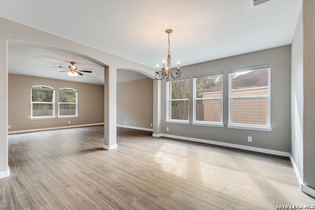 Image 11 of 25 For 5306 Tomas  