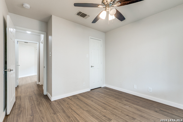 Image 21 of 25 For 5306 Tomas  