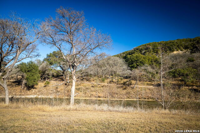 Image 19 of 29 For 837 Bingham  