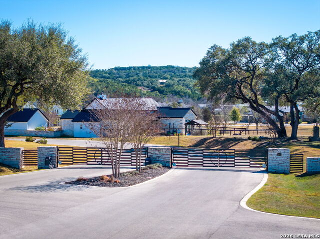 Image 9 of 29 For 837 Bingham  