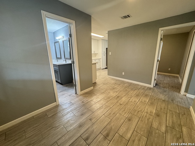 Image 7 of 13 For 2703 Menchaca  B