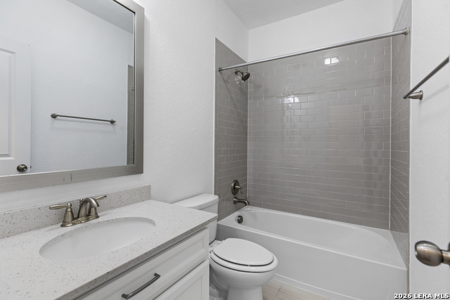 Image 26 of 35 For 619 Hidden View St.