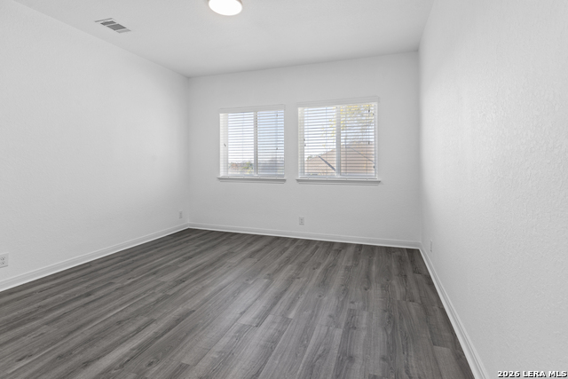 Image 27 of 35 For 619 Hidden View St.