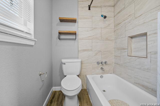 Image 16 of 26 For 339 Creath  