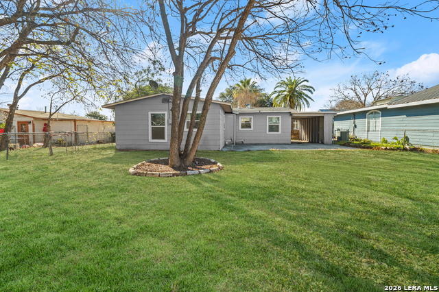 Image 24 of 26 For 339 Creath  