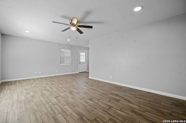 Image 5 of 26 For 339 Creath  