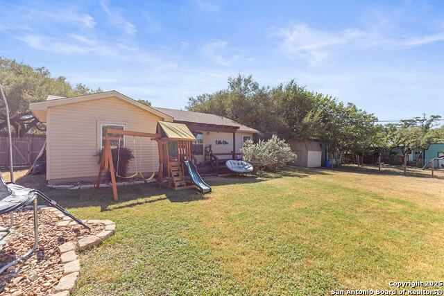 Image 31 of 40 For 204 Lake Park