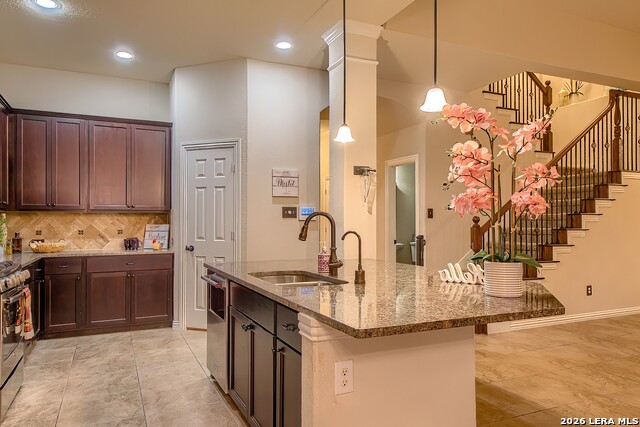 Image 16 of 70 For 25606 Poerner Trail