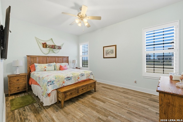 Image 10 of 40 For 125 Dockside Dr