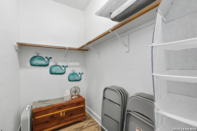 Image 13 of 40 For 125 Dockside Dr