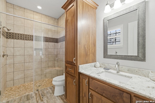 Image 21 of 40 For 125 Dockside Dr