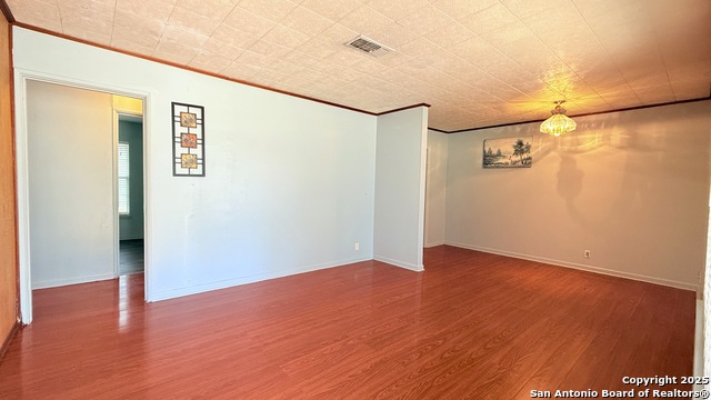 Image 3 of 19 For 122 Newport  