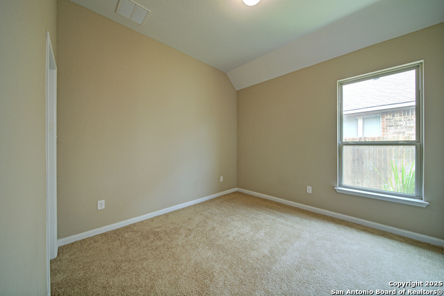 Image 18 of 26 For 7514 Foss Alley