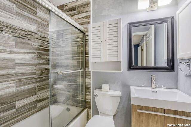 Image 9 of 13 For 11311 Sir Winston  808