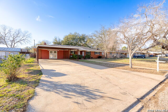 Image 2 of 26 For 322 Lantana  