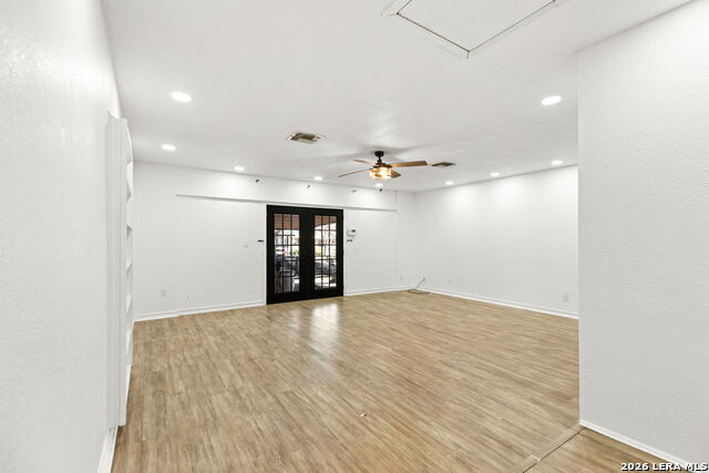 Image 4 of 26 For 322 Lantana  