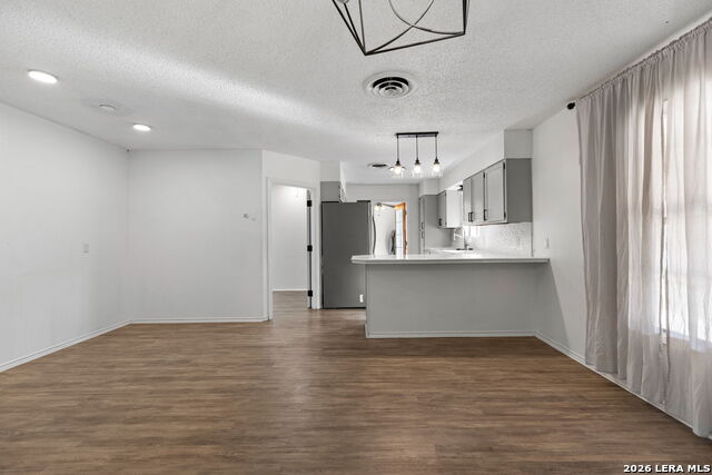 Image 7 of 26 For 322 Lantana  