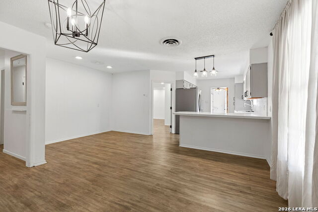 Image 8 of 26 For 322 Lantana  