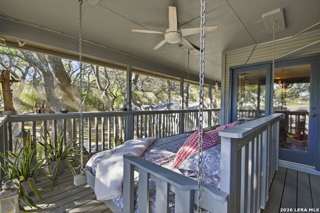 Image 15 of 31 For 14707 Chant  