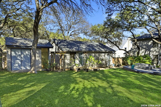 Image 28 of 31 For 14707 Chant  