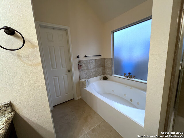 Image 11 of 15 For 8707 Sarasota Woods