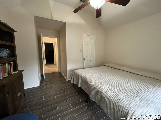 Image 9 of 15 For 8707 Sarasota Woods