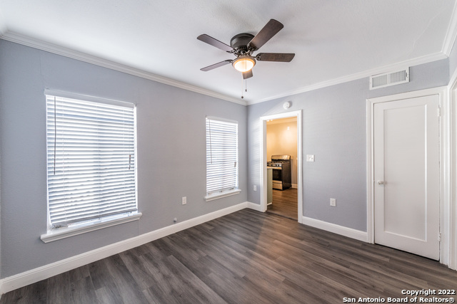 Image 11 of 15 For 553 Club  3