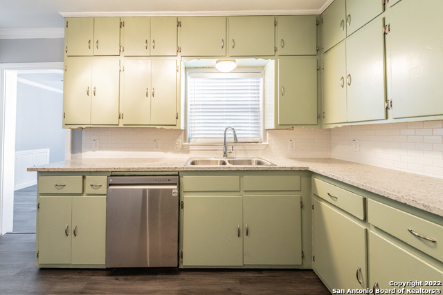 Image 14 of 15 For 553 Club  3