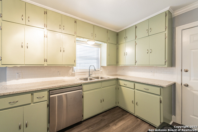 Image 15 of 15 For 553 Club  3