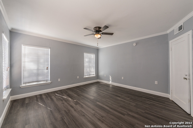 Image 4 of 15 For 553 Club  3