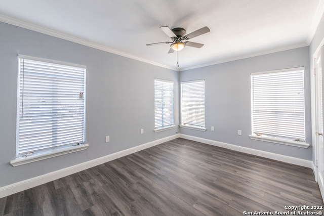 Image 6 of 15 For 553 Club  3