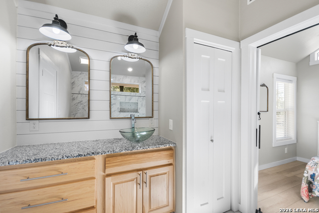 Listing photo id 98 for 292 Fossil Ridge