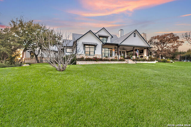 Listing photo id 107 for 292 Fossil Ridge
