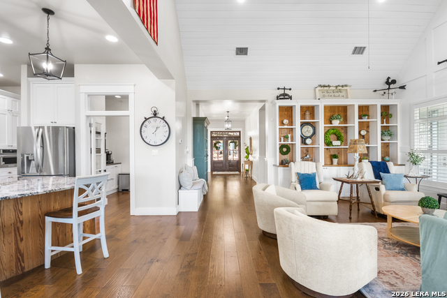 Listing photo id 11 for 292 Fossil Ridge