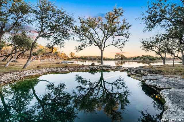 Listing photo id 136 for 292 Fossil Ridge