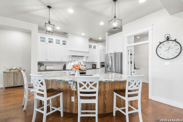 Listing photo id 17 for 292 Fossil Ridge